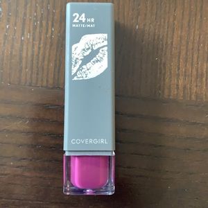 CoverGirl 24hr Matte Lipstick 660 Riot